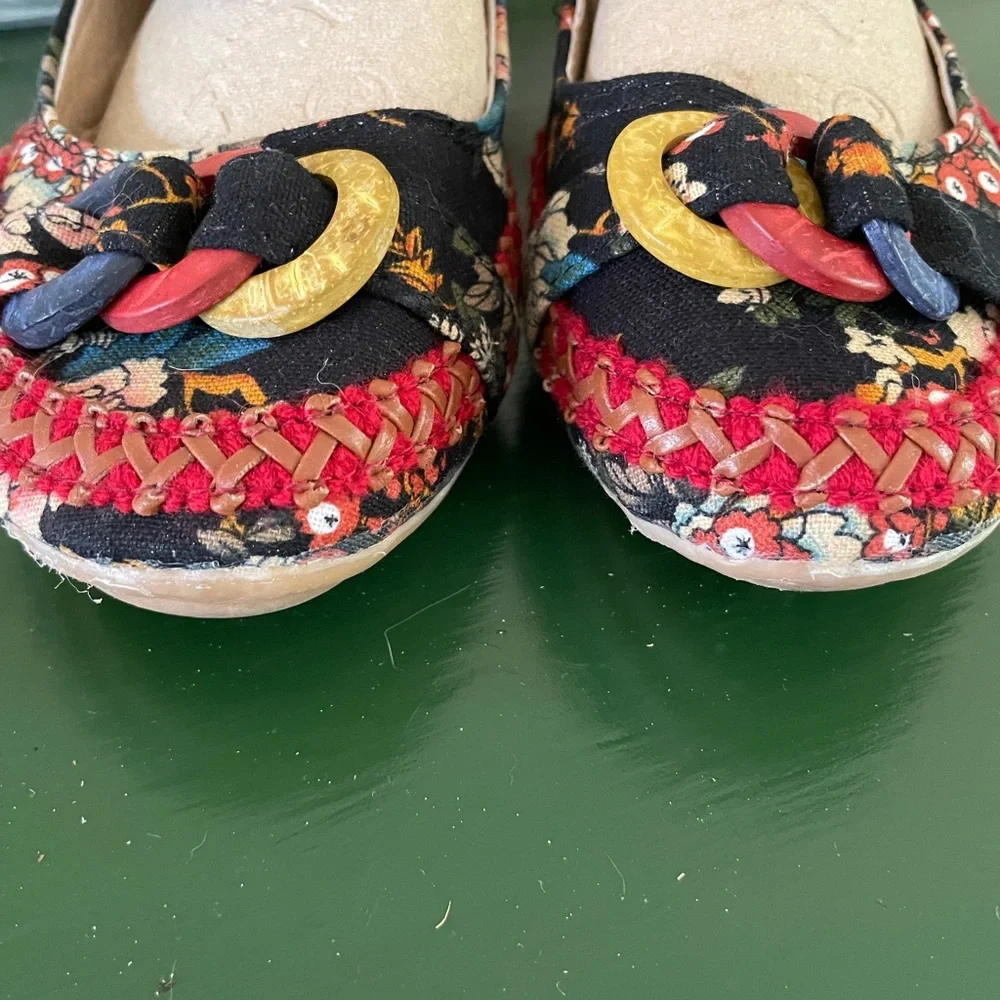 Festive colorful Boho Flats - Picture 2 of 9